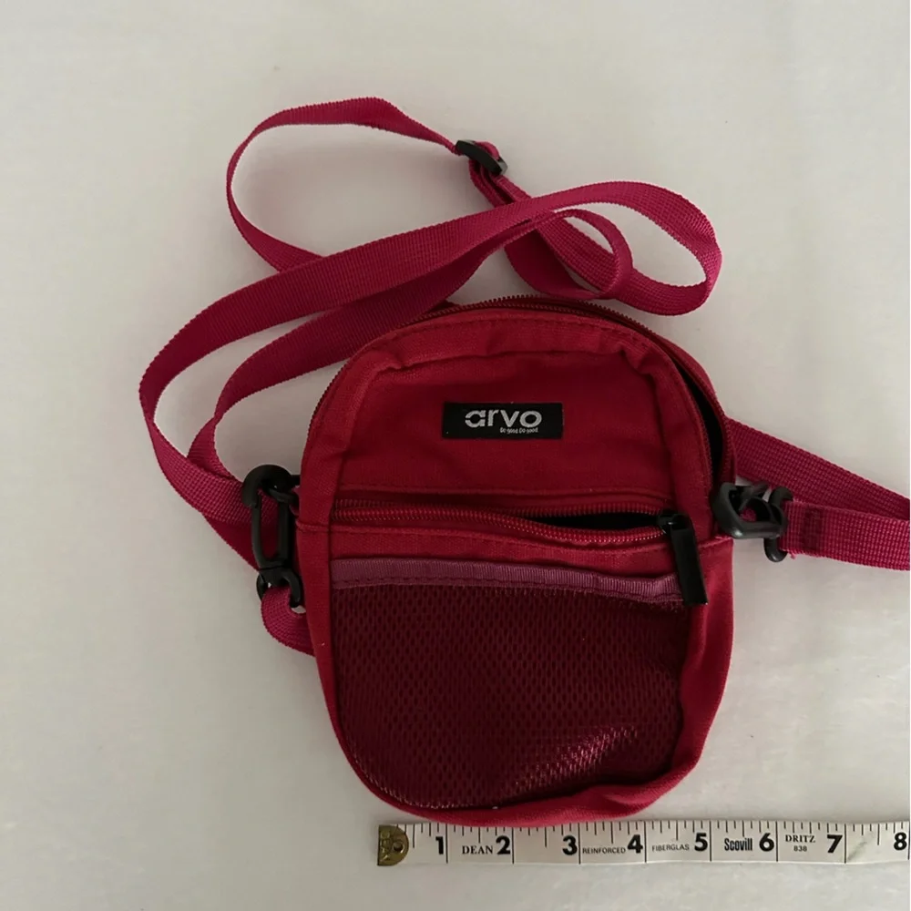 Arvo Crossbody Utility Bag Red with Mesh Pocket - Picture 6 of 7